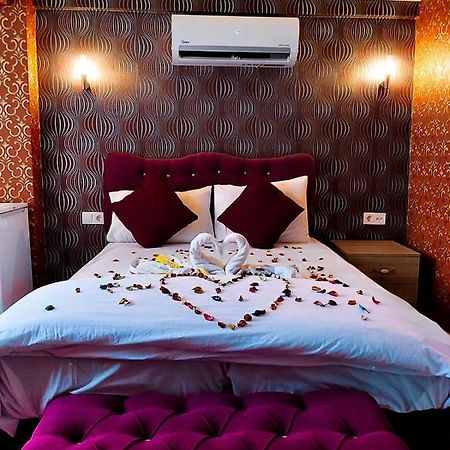 Diyar Cema Budget Hotel イスタンブール エクステリア 写真